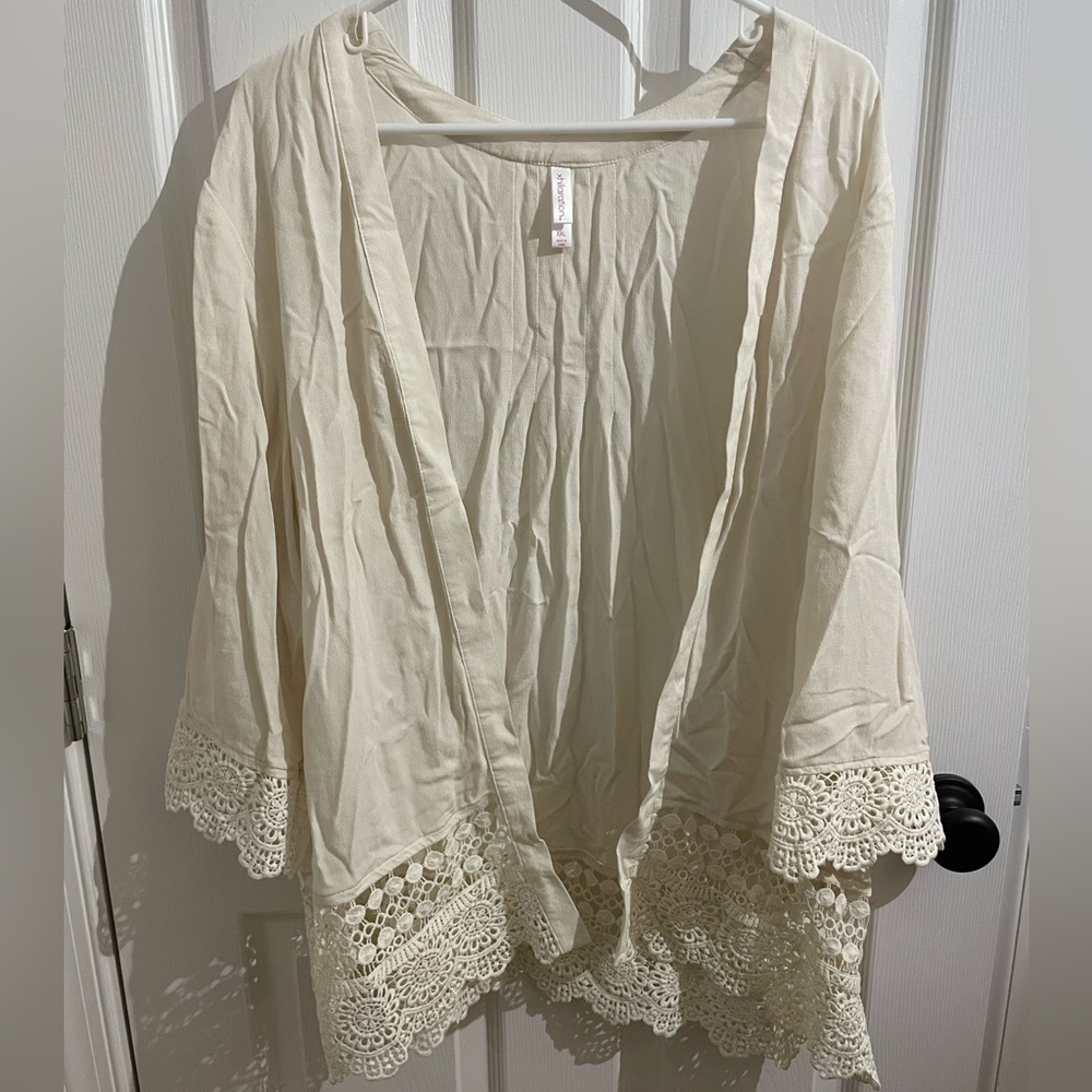 Xhileration kimono